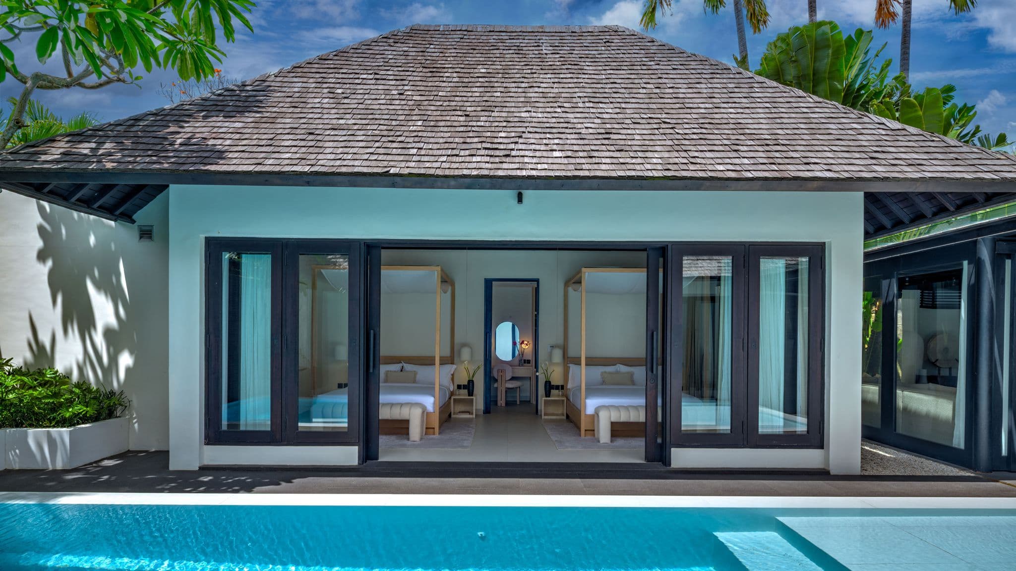 Des Indes II villa in Seminyak, Bali — photo 2