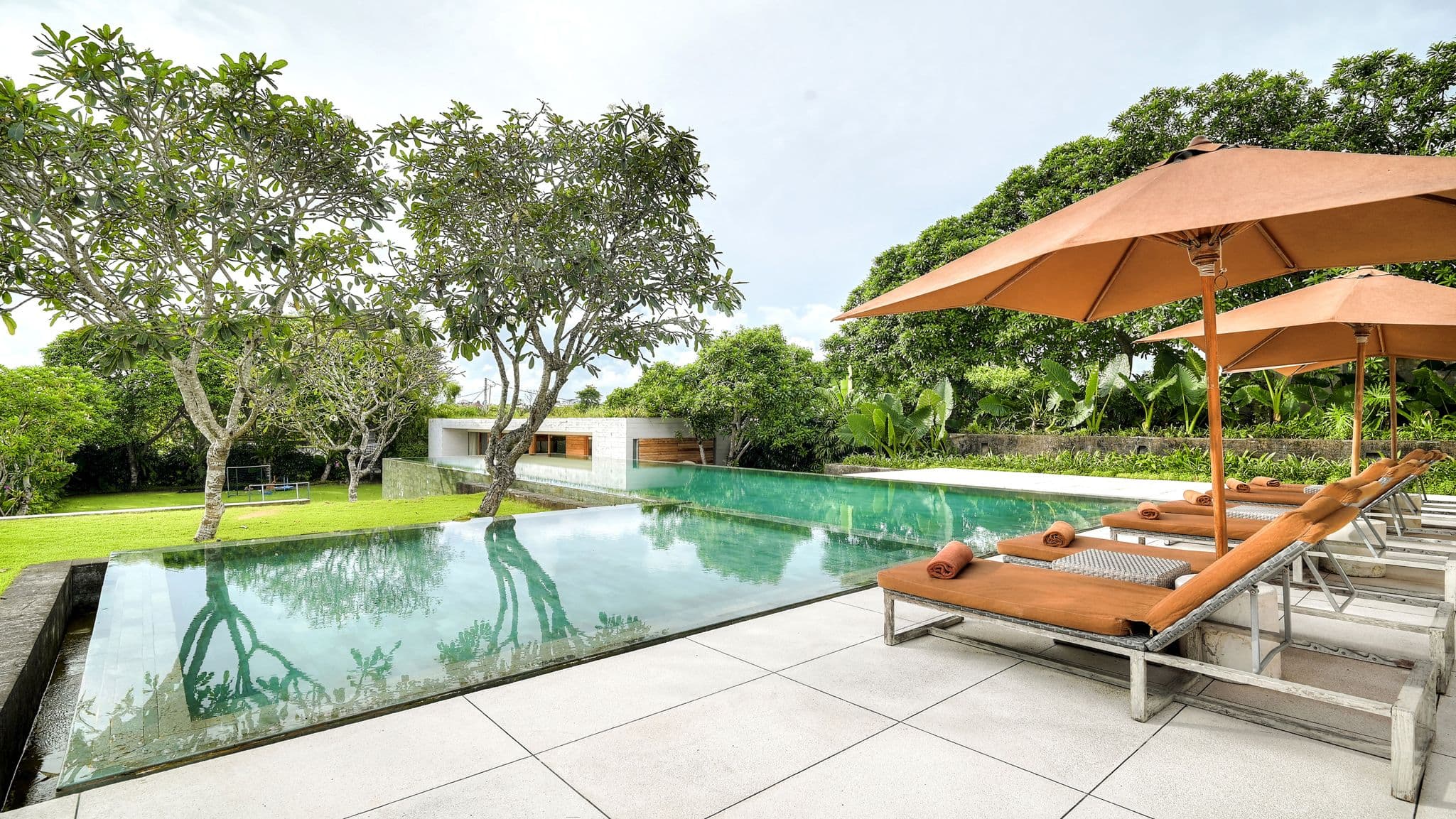 The Iman Villa villa in Canggu, Bali — photo 3